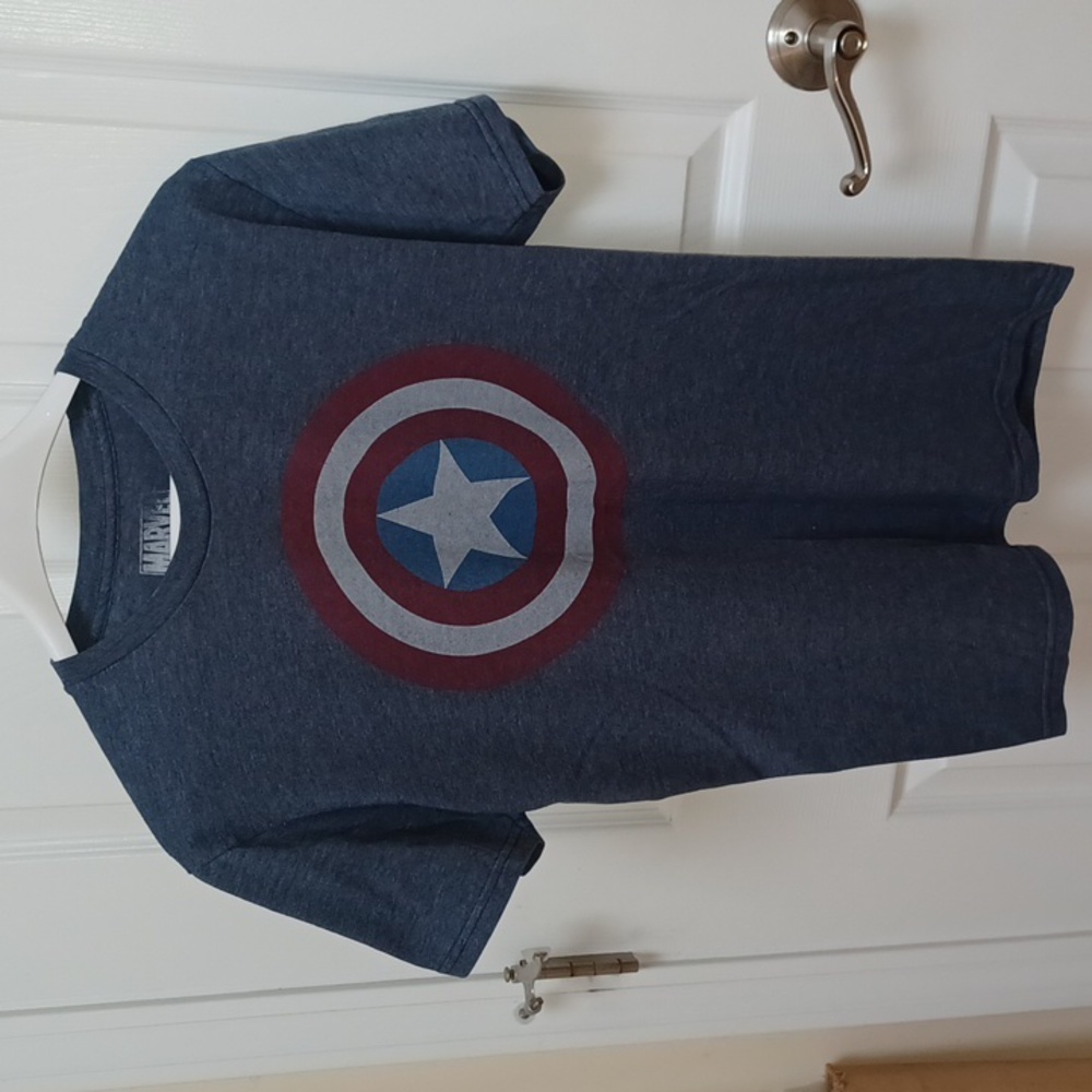☀️Marvel Tshirt
